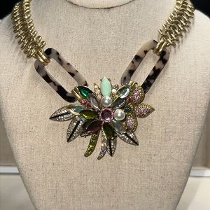 Stella and Dot Belle Statement Necklace